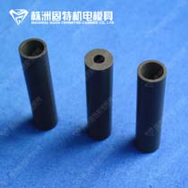 Boron carbide nozzles